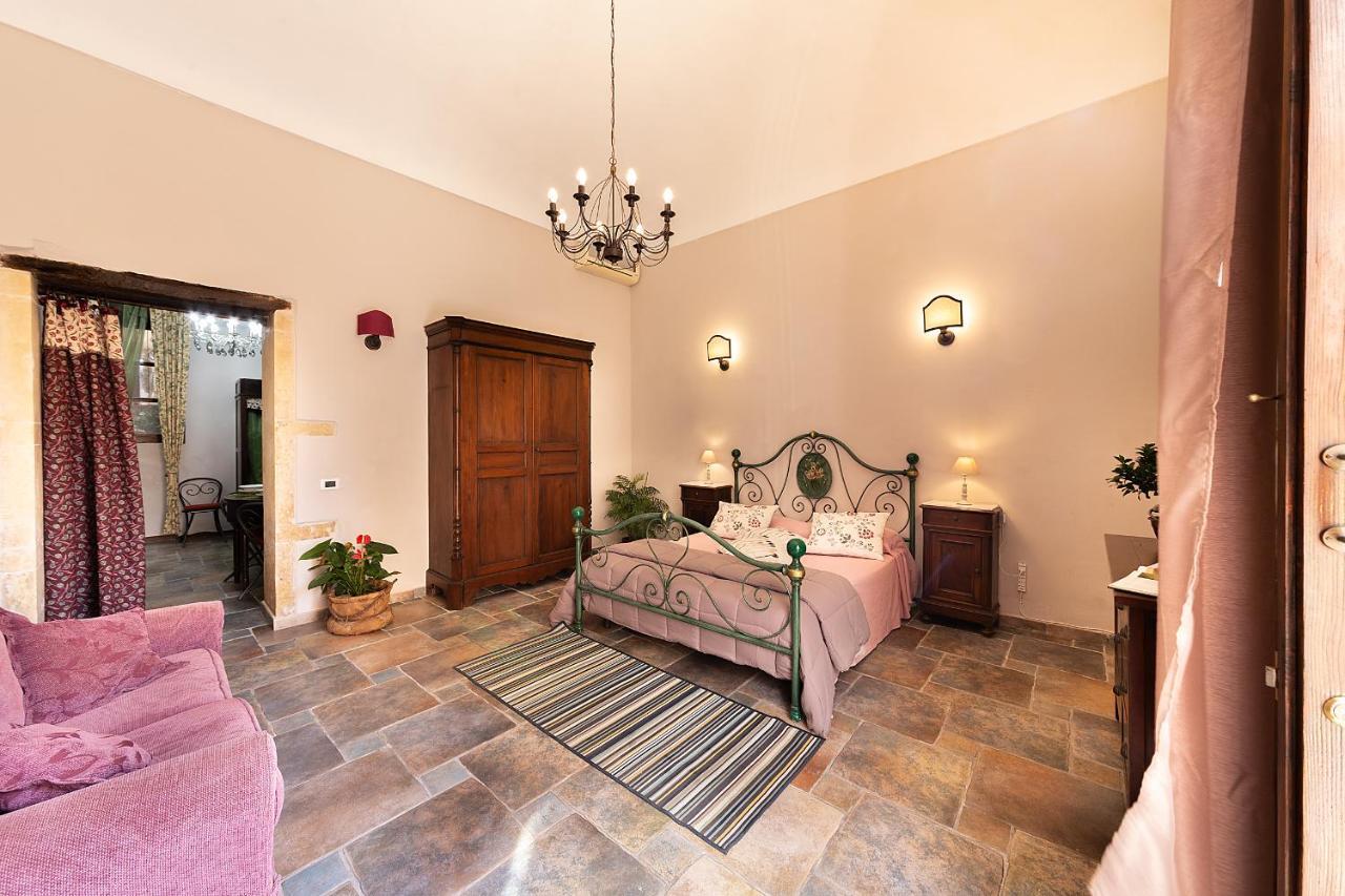 Antica Ospitalita Del Borgo Villa Szirakúza Kültér fotó